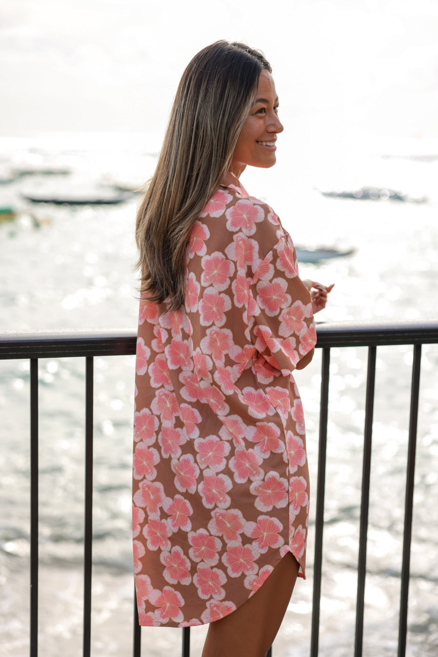 ‘Olu Breeze Tunic (Ulu Palaka / Brown Hibiscus - Merrie Monarch Release)