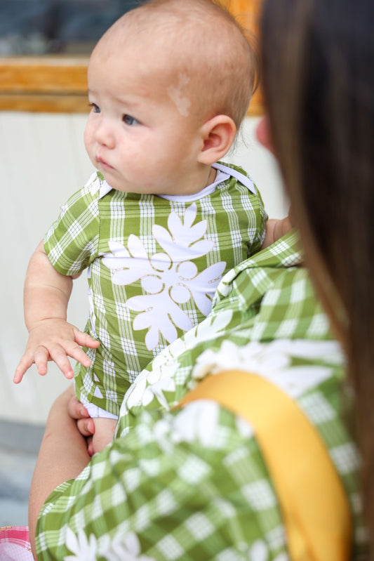 Snuggle-Me Onesie (Ulu Palaka - Merrie Monarch Release)